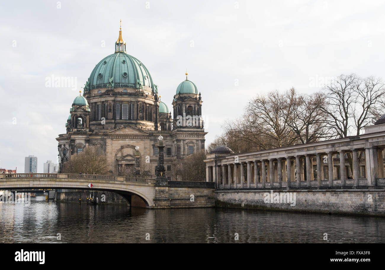 Berlin churches hi-res stock photography and images - Alamy