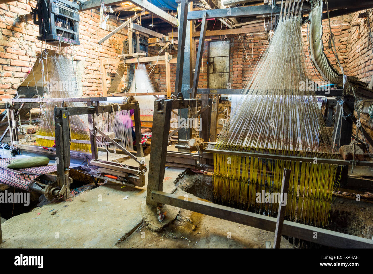 Old traditional looms for weaving the material for the traditional nepali Dhaka topi hats, Tansen, Palpa, Nepal Stock Photo