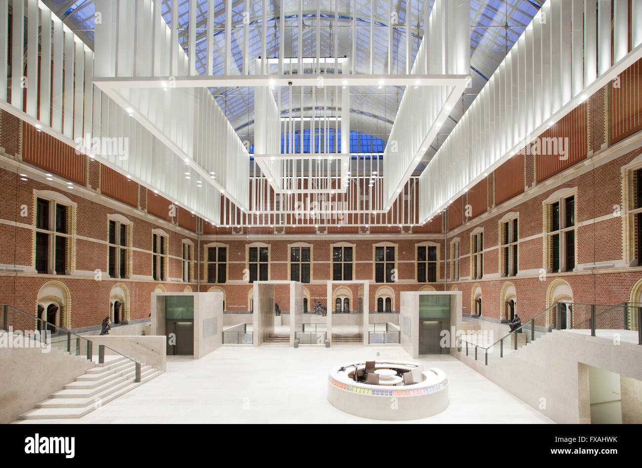 Gallery Rijksmuseum Amsterdam High Resolution Stock Photography and ...