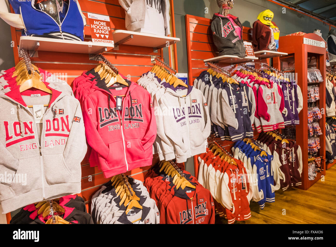 England, London, Piccadilly, Cool Britannia Gift Shop, Display of Stock Photo 102272890 Alamy