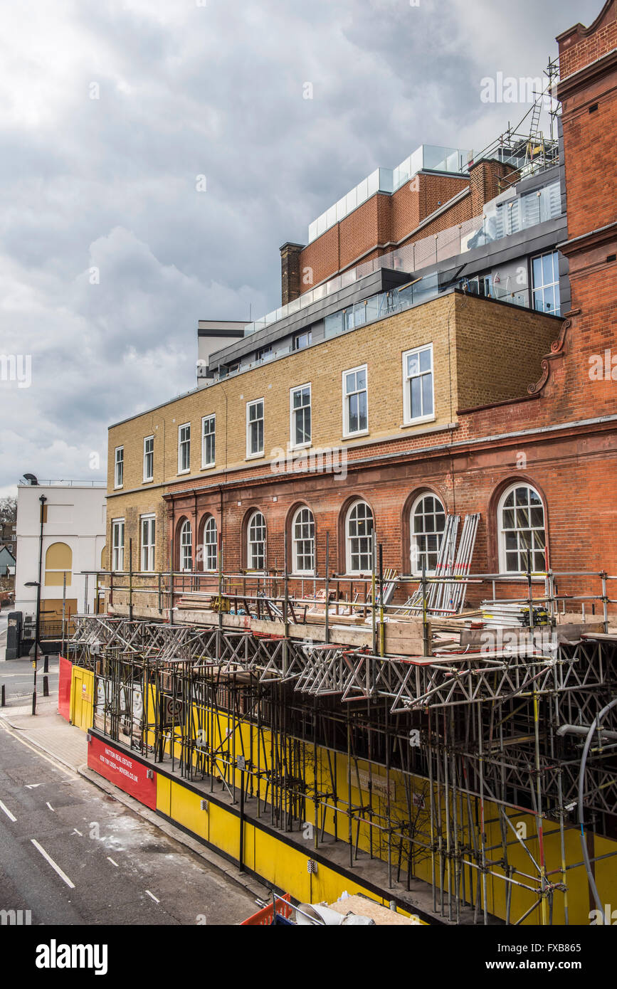 5 Roseberry Avenue (Vacant) (5 Rosebery Ave, London EC1R 5HP Stock