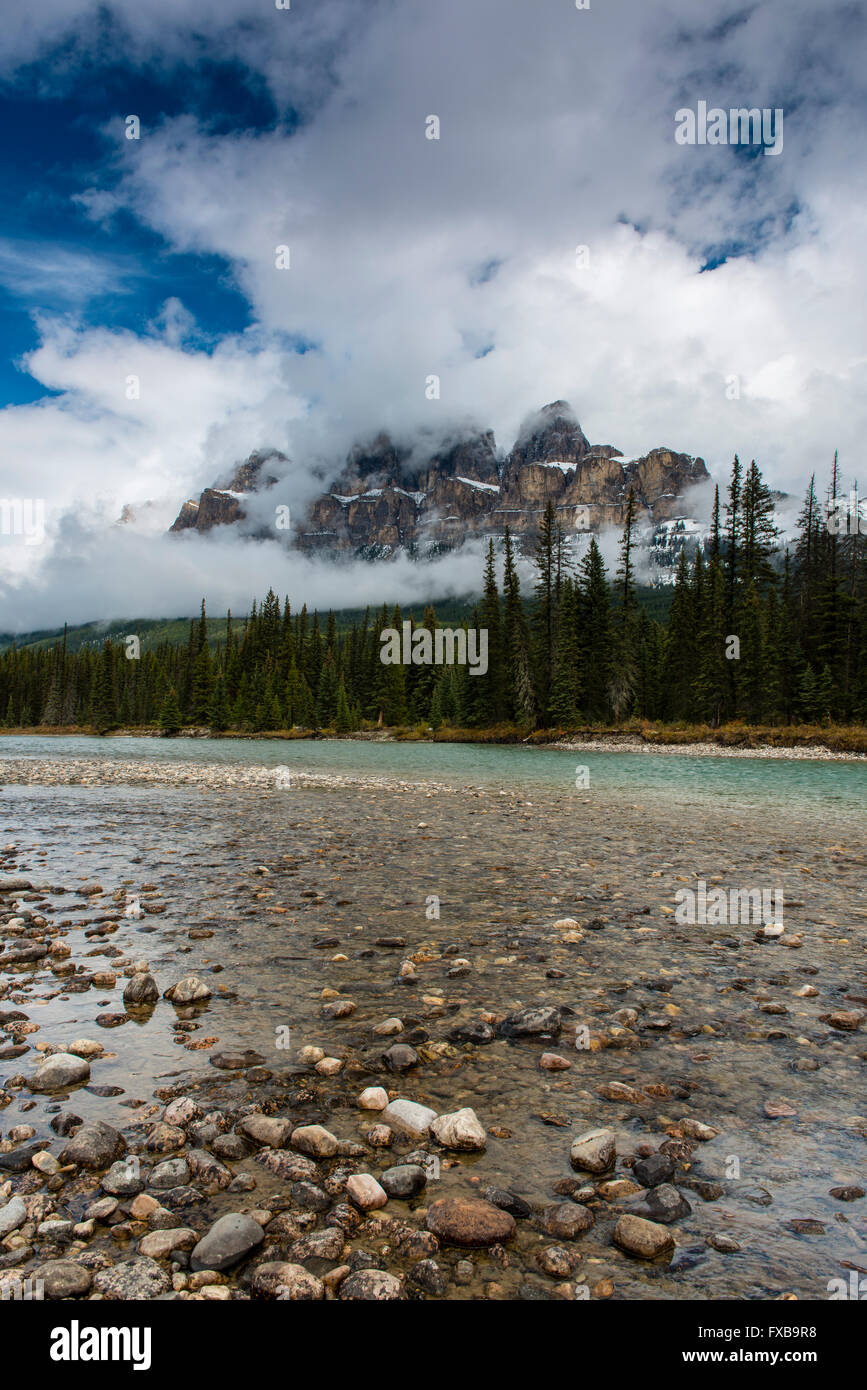 Castle Mountain, Bow River, Bow River Parkway, Banff National Park, canadian Rocky Mountains, Alberta, Canada Stock Photo