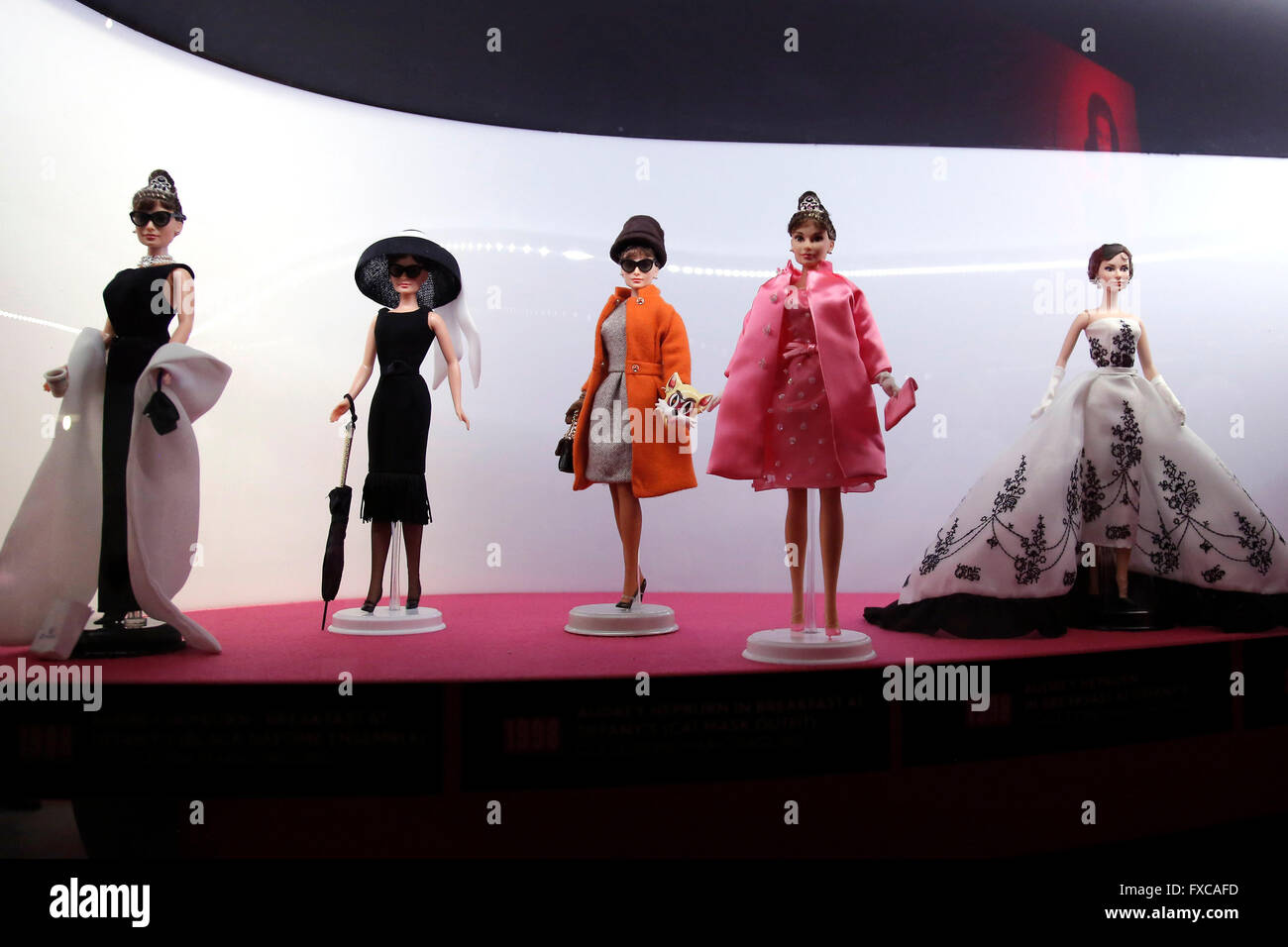 barbie audrey hepburn breakfast tiffany's