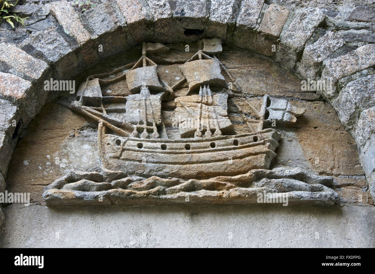 Wall carving of The Mayflower Ship in the Elizabethan Gardens, Plymouth. Stock Photo