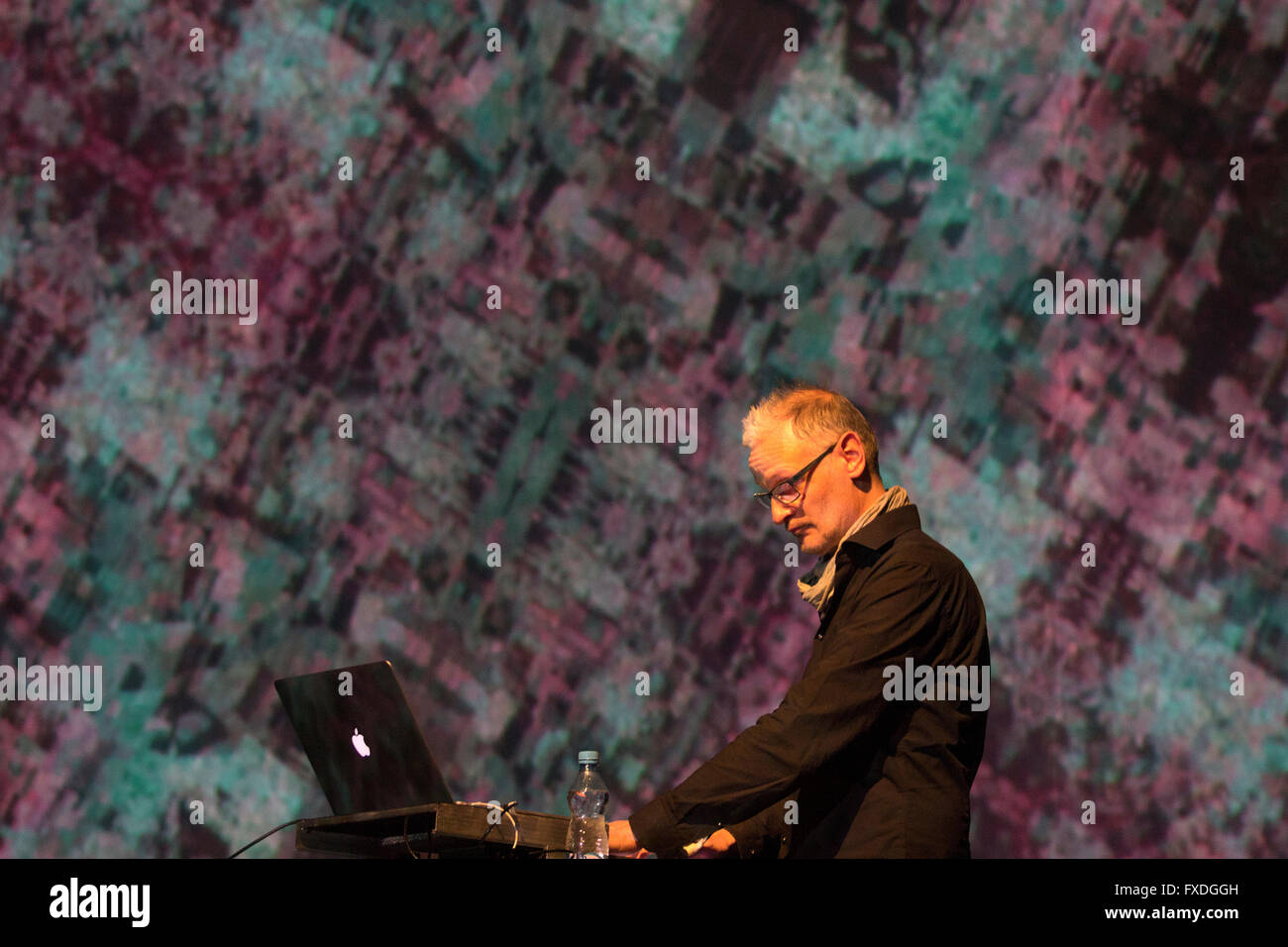 Arovane (German electronic music artist Uwe Zahn) in concert in Prague