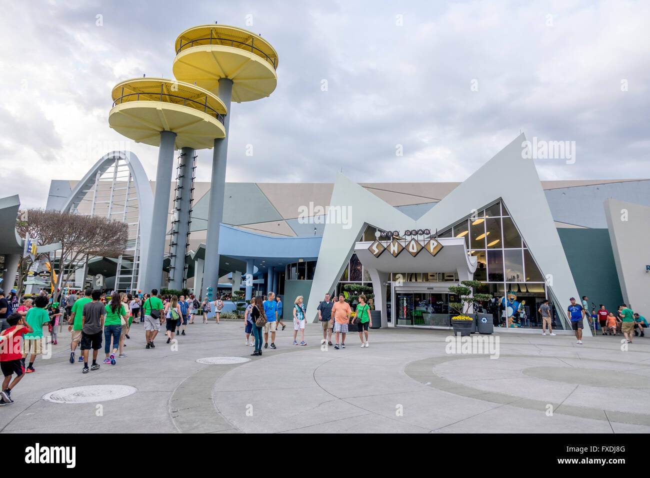 The Men In Black Theme Park Ride And Gift Store At Universal Studios