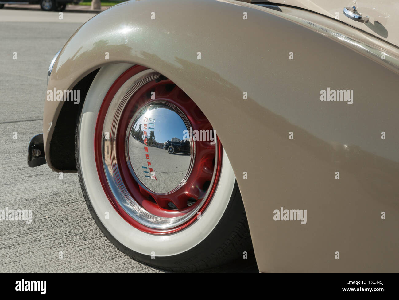Vintage chevy hubcaps deals