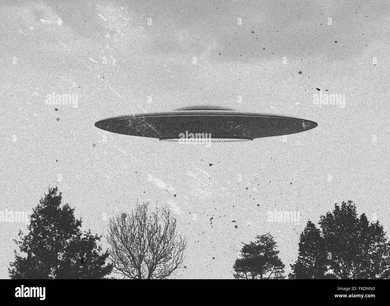 3d rendering of flying saucer ufo vintage style Stock Photo Alamy