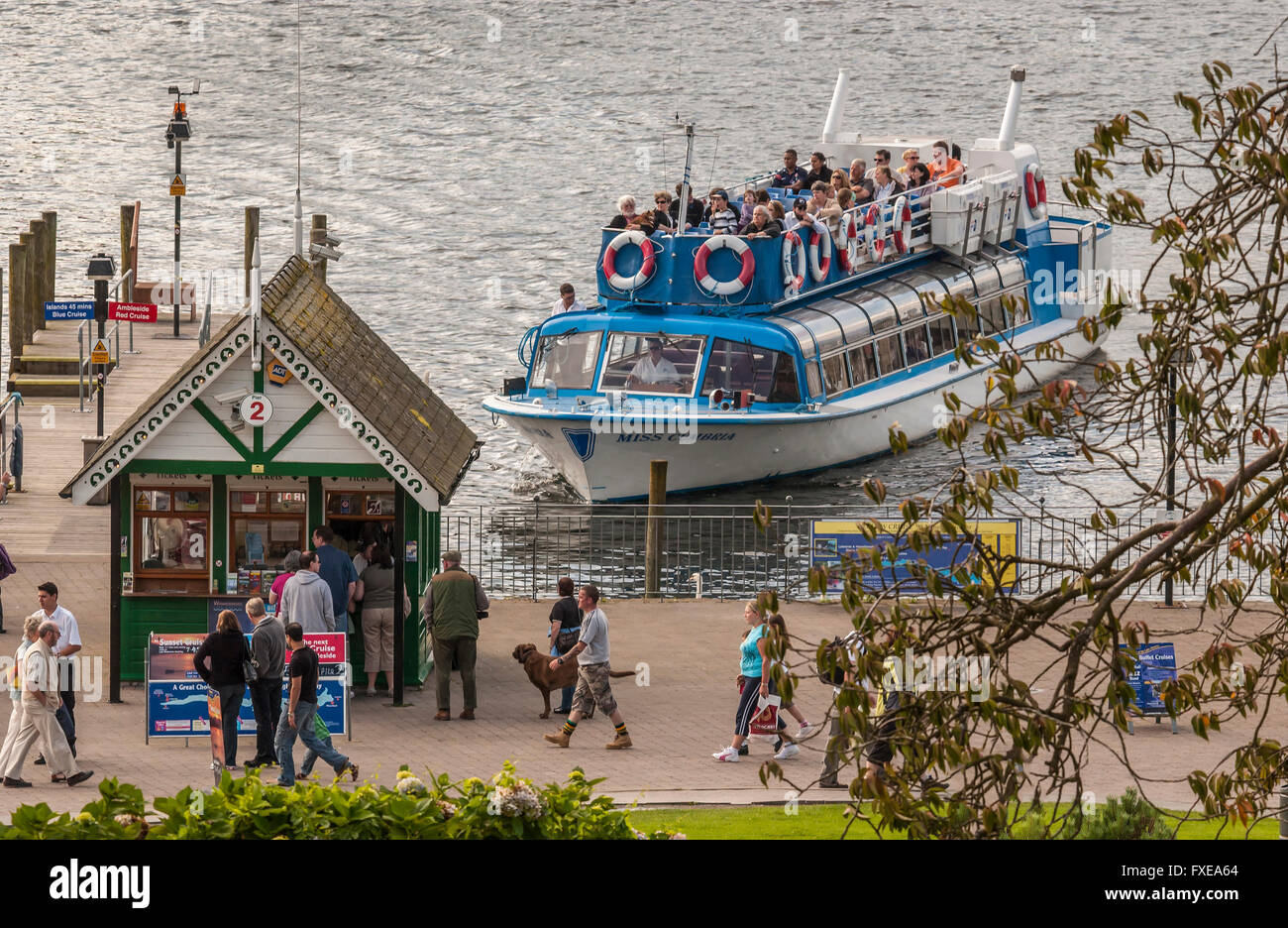 Bowness on Windermere Lake district Cumbria North West England.pier launch boat Stock Photo
