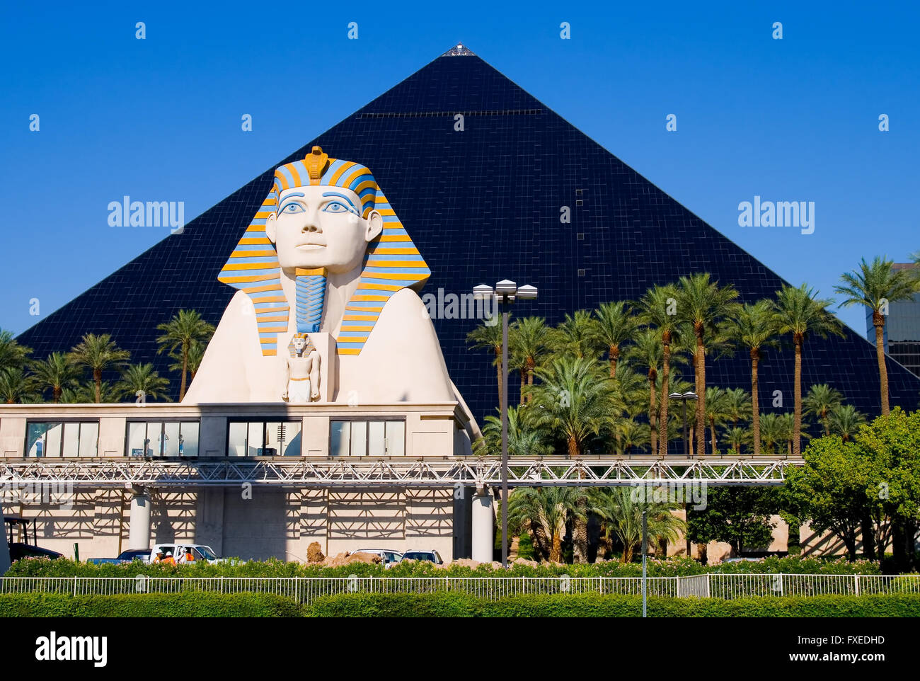 Pyramid Hotel and Sphinx in Las Vegas Stock Photo - Alamy