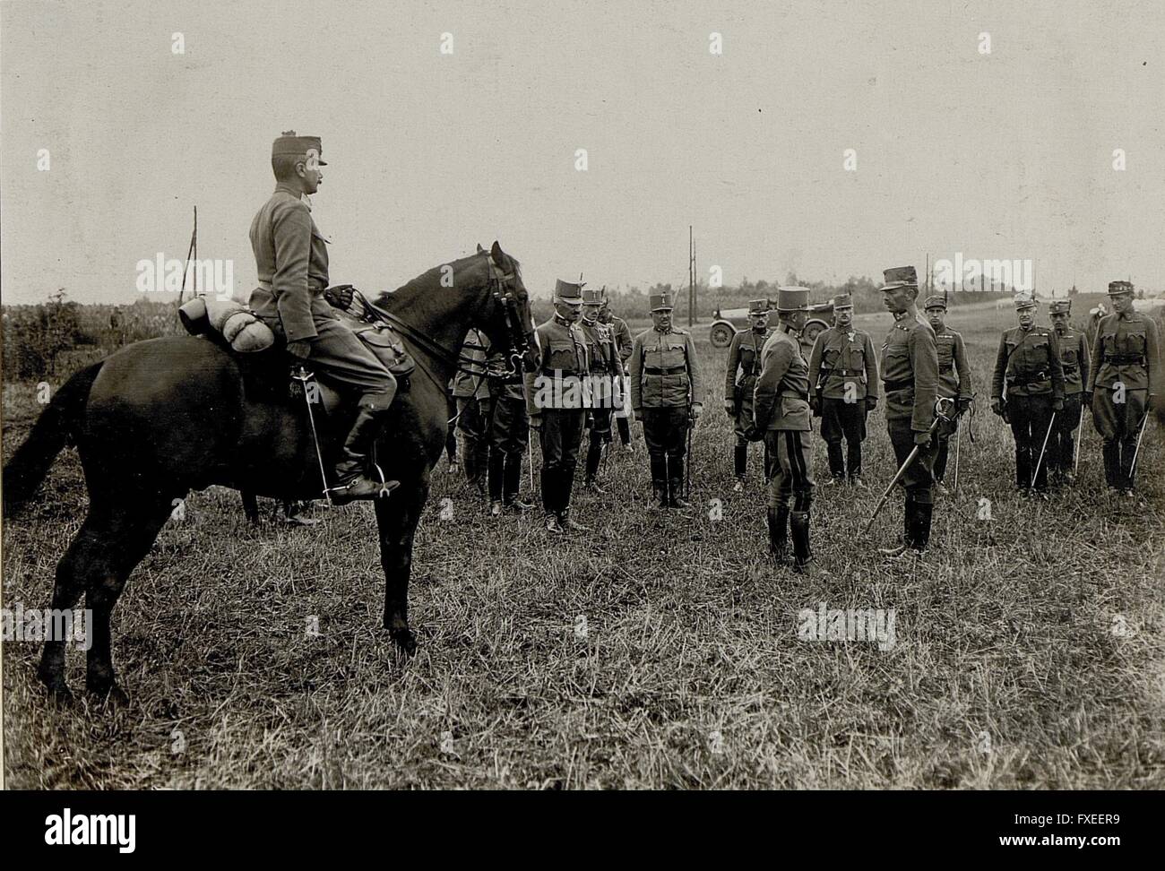 Besichtigung der Schützen der 2.Kavalleriedivision der 7. Armee am 24.8.1916 Stock Photo