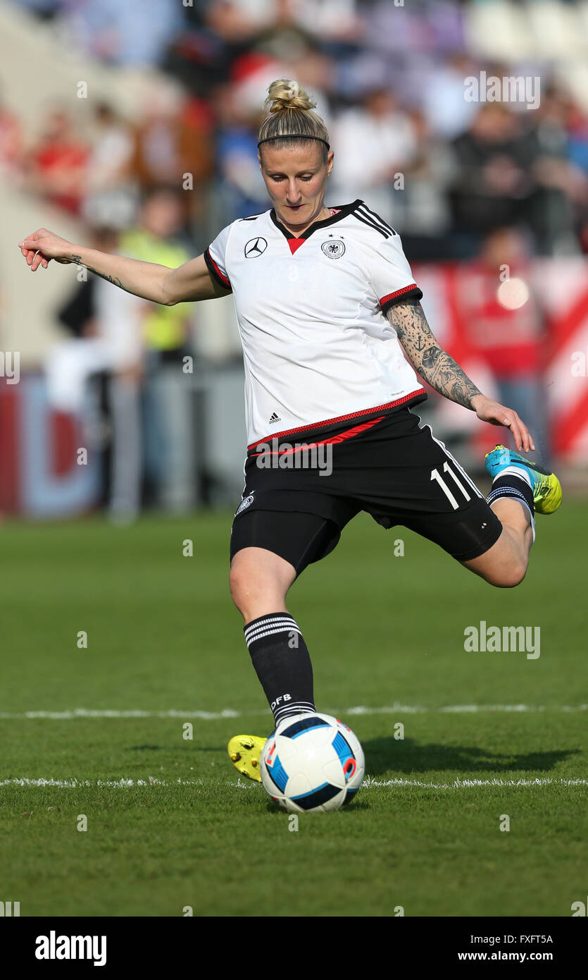Germany's Anja Mittag in action during the European Championship group phase qualification match between Germany and Croatia at osnatel Arena in Osnabrueck, Germany, 12 April 2016. PHOTO: FRISO GENTSCH/dpa Stock Photo