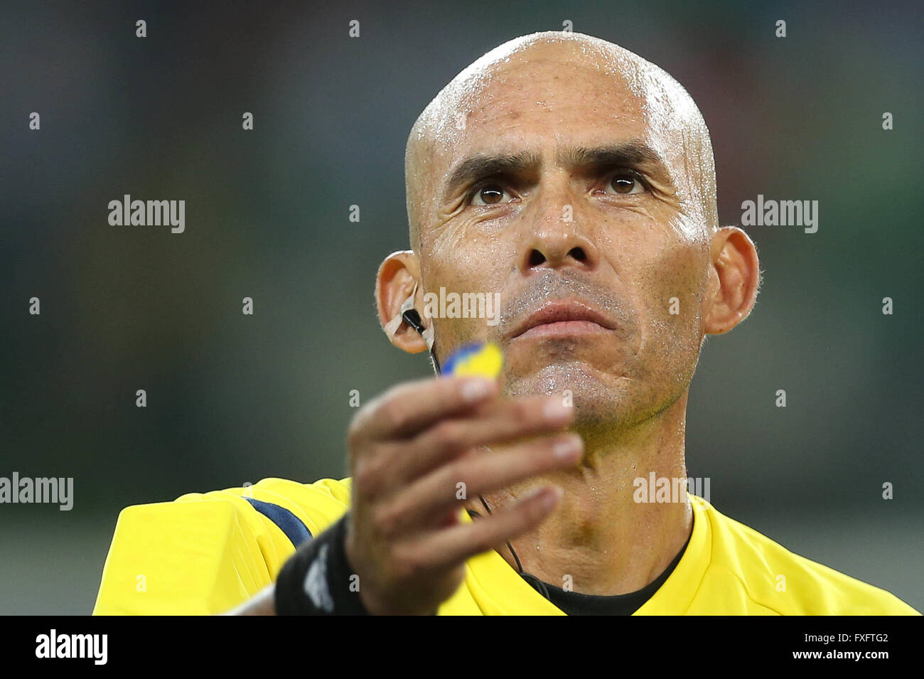 SAO PAULO, Brazil - 04/14/2016: PALM RIVER PLATE X URU - Oscar Maldonado referee, the match between the teams of SE Palmeiras and CA River Plate during match valid for the sixth round of the group stage of the Copa Libertadores, the Arena Allianz Park. Photo: Cesar Greco / FotoArena/Alamy Live News Stock Photo