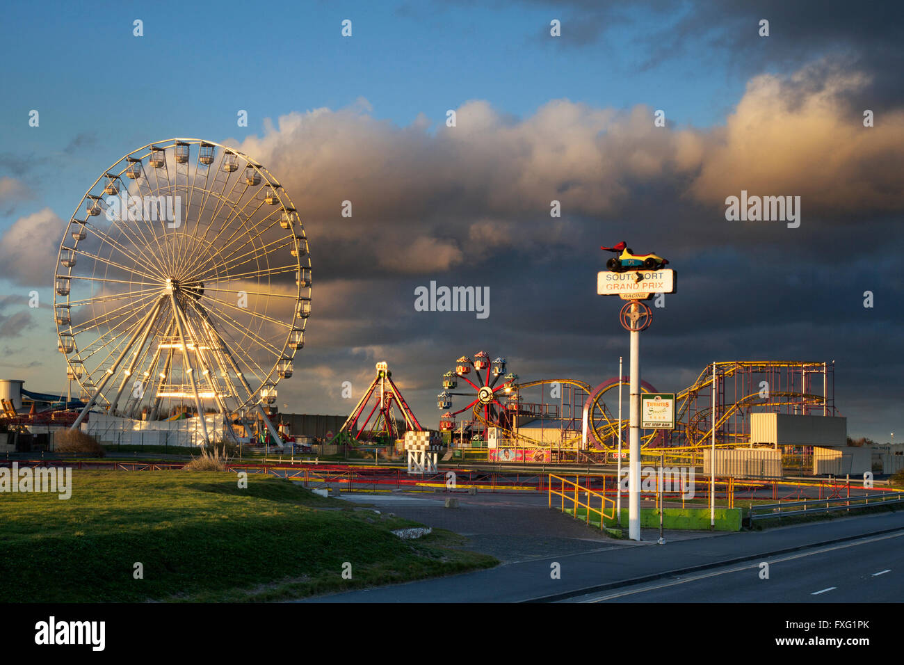 Southport pleasureland hi-res stock photography and images - Alamy
