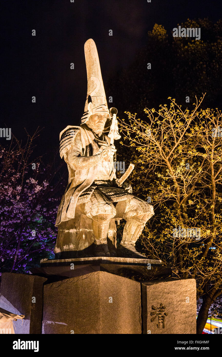 Japan, Kumamoto castle. Bronze statue of the samurai Daimyo, Kato