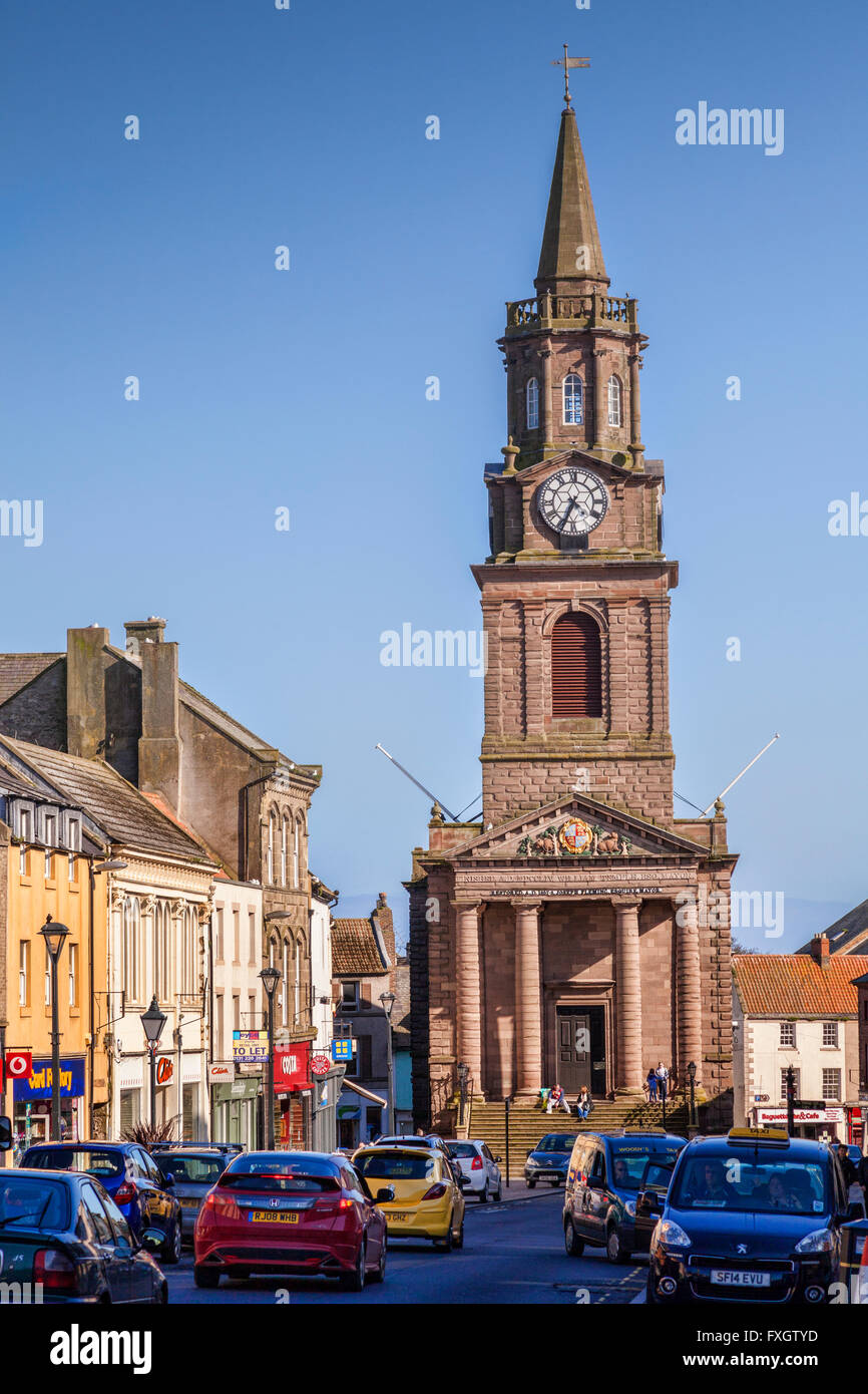Town Hall and Marygate, Berwick-upon-Tweed, Northumberland, England, UK Stock Photo