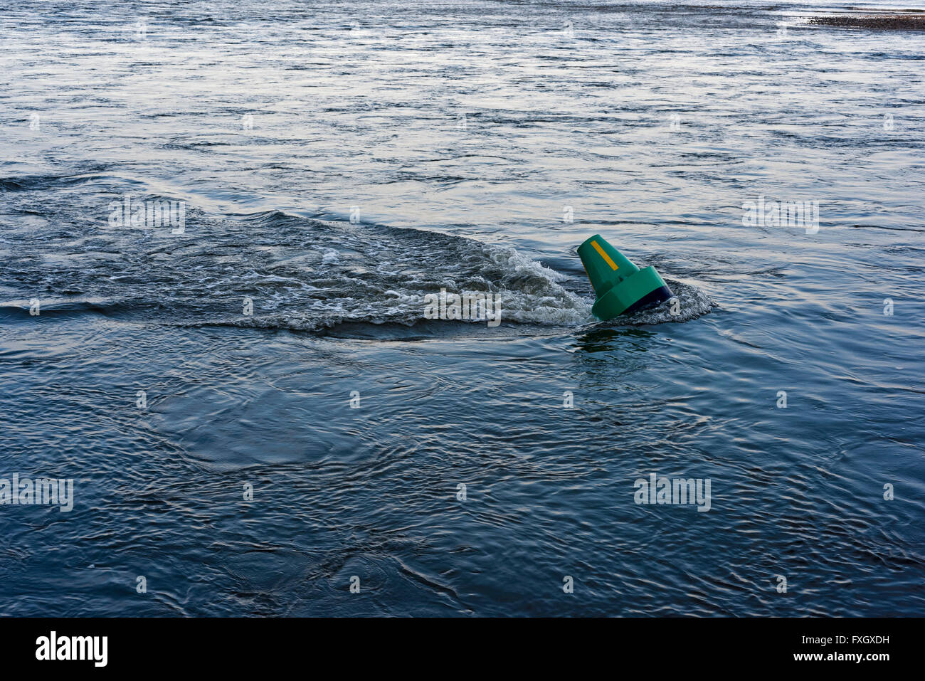 Fast rip tide hi-res stock photography and images - Alamy