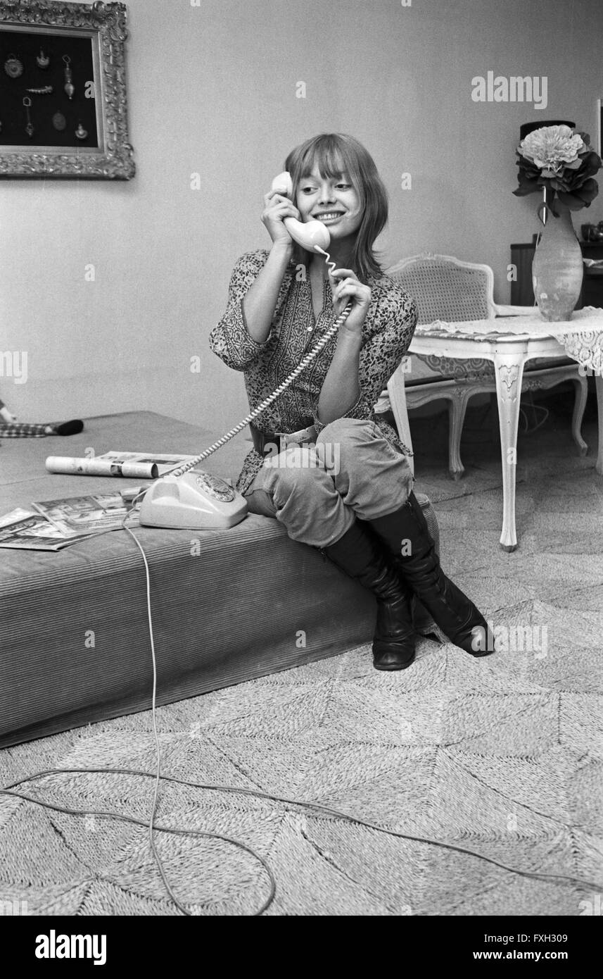 Deutsche Schauspielerin und Fotomodell Andrea Rau, Deutschland 1970er ...