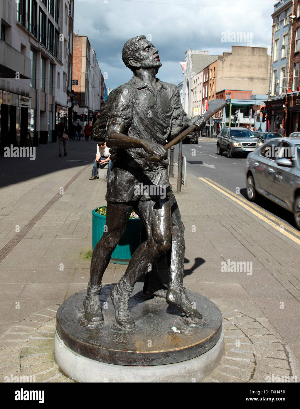 Statue of Hurlers in O'Connell Street, Limerick Stock Photo