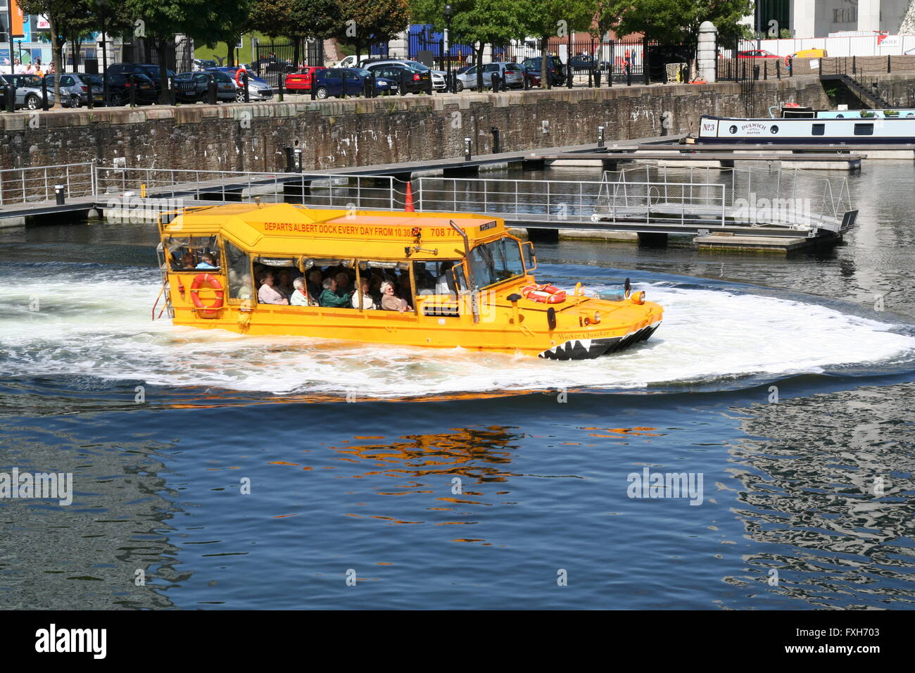 Amphibious Tour Stock Photos &amp; Amphibious Tour Stock ...