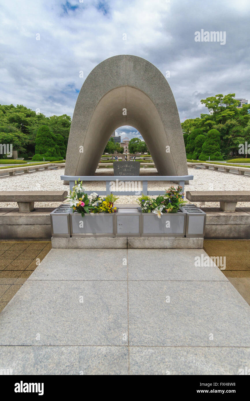 Memorial Cenotaph Monument, Hiroshima Peace Memorial Park Stock Photo