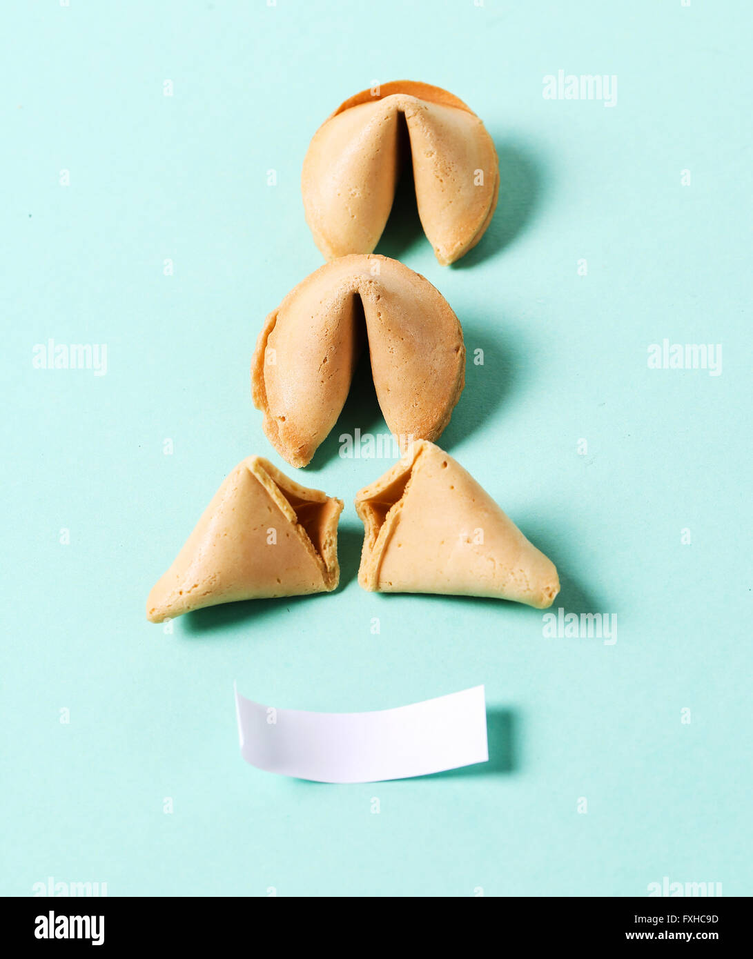 Cracked open chinese fortune cookie hires stock photography and images