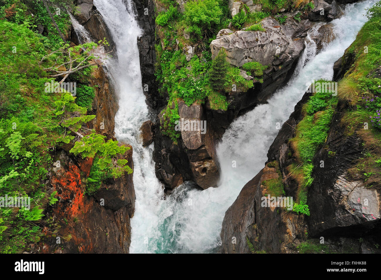 Waterfall and confluence of Gave de Marcadau and Gaube rivers, Pont d'Espagne, Hautes-Pyrénées near Cauterets, Pyrenees, France Stock Photo