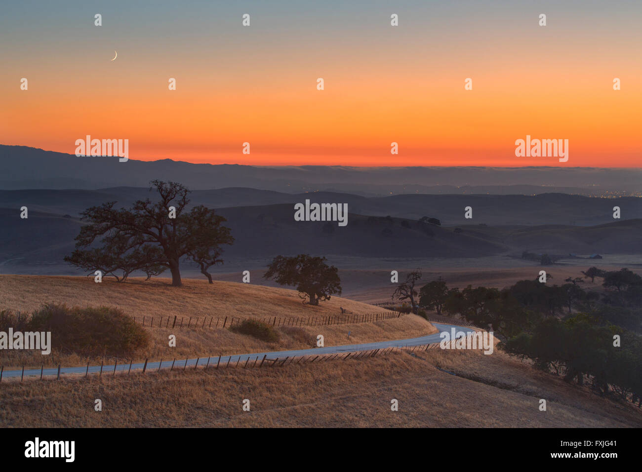 Crescent Moon Set Stock Photo Alamy