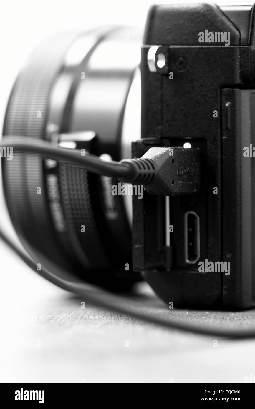 Camera charging cable Stock Photo Alamy