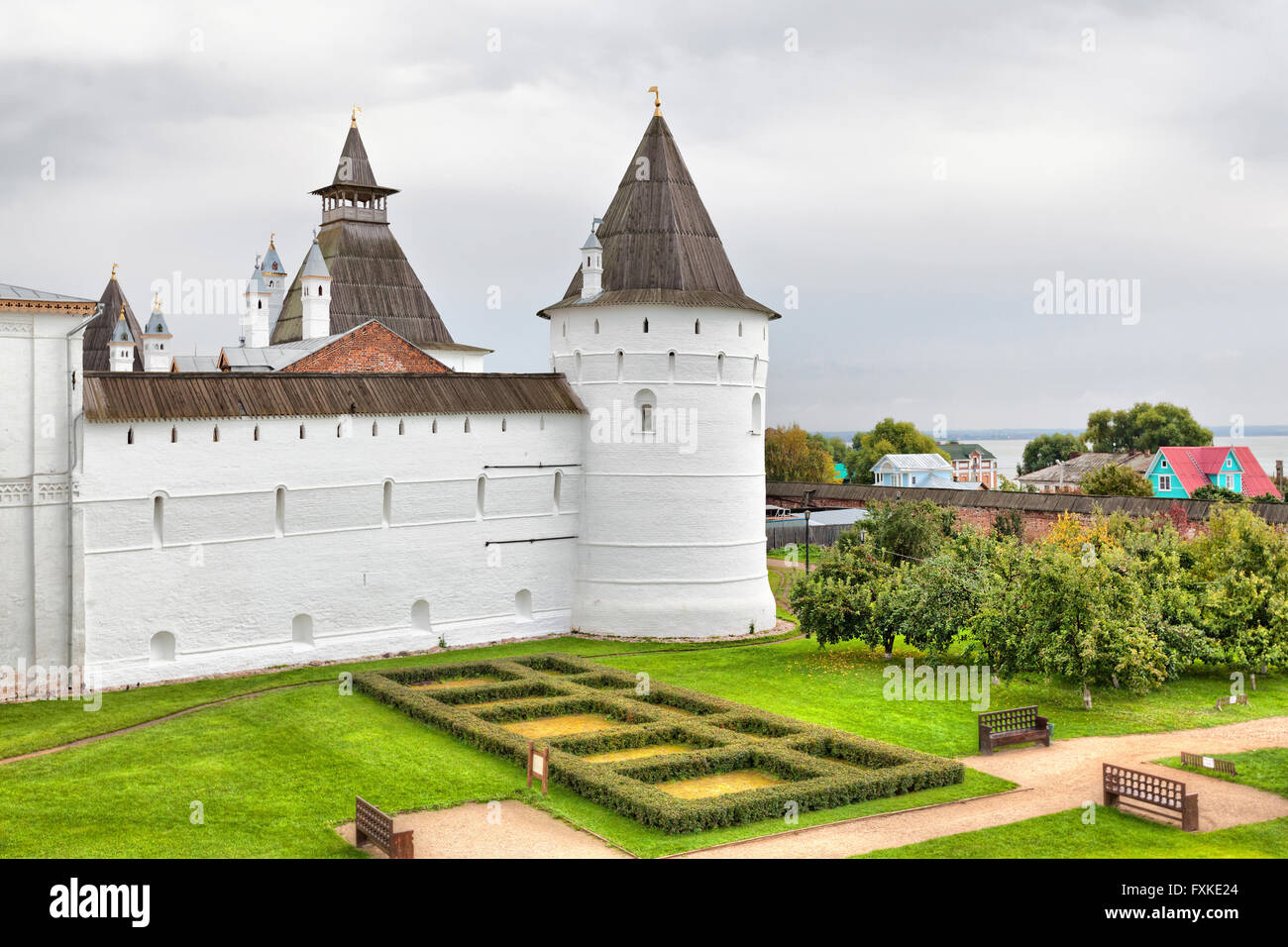 White wall and tower of Rostov Kremlin, Yaroslavl region, Russia Stock Photo