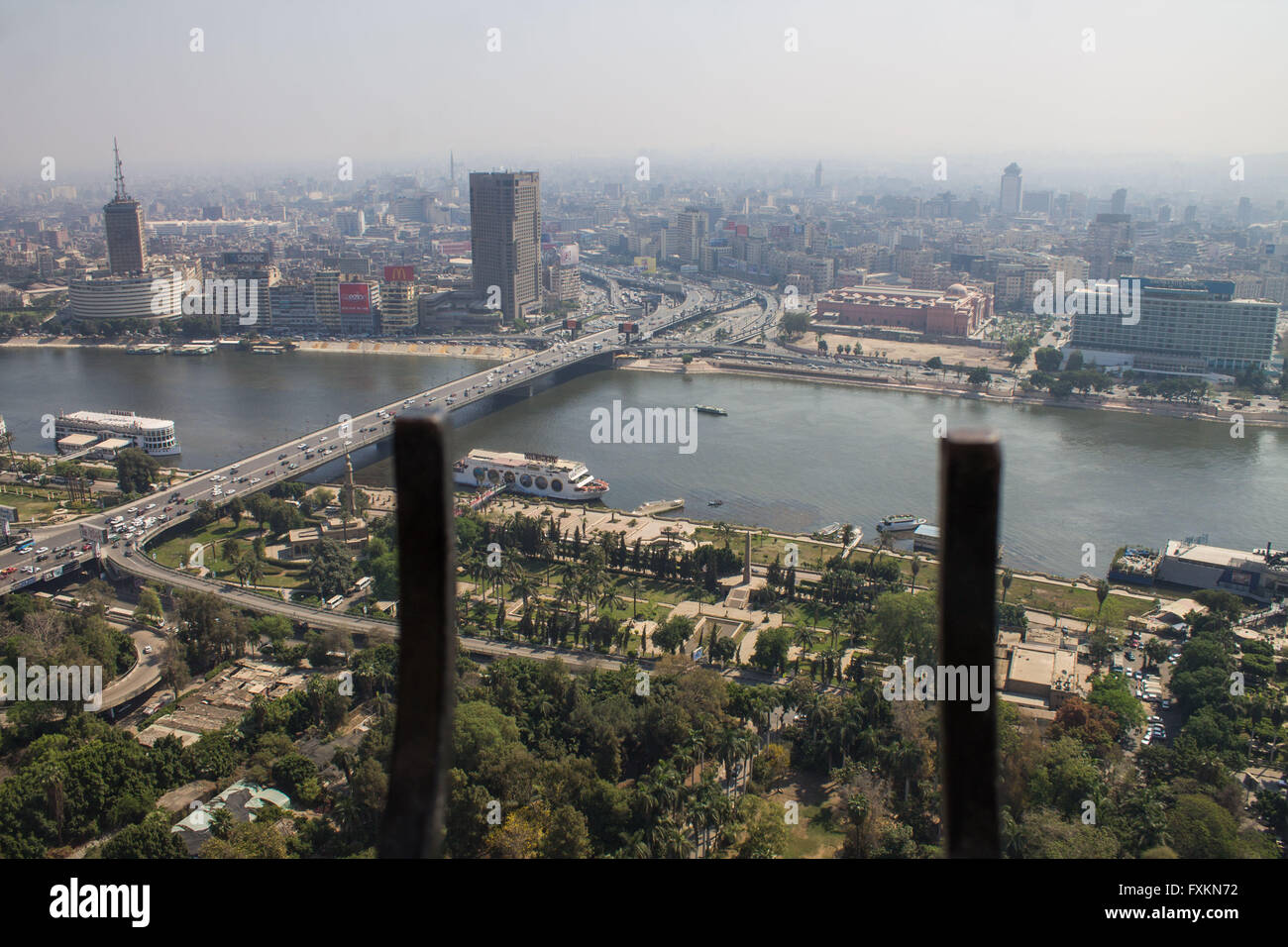 Cairo, Egypt. 16th Apr, 2016. Egypt from the top of the Cairo Tower.Abdel Moneim Riad area leading to Tahrir Square, Ramses Hilton Hotel, the Nile River, the building of the radio and television - Maspero.Traffic congestion in the Greater Cairo - Egyptian Nile River from the top of the Cairo Tower, which is witnessing a crisis in low water levels after the construction of the Renaissance Dam Ethiopia © Fayed El-Geziry/ZUMA Wire/Alamy Live News Stock Photo