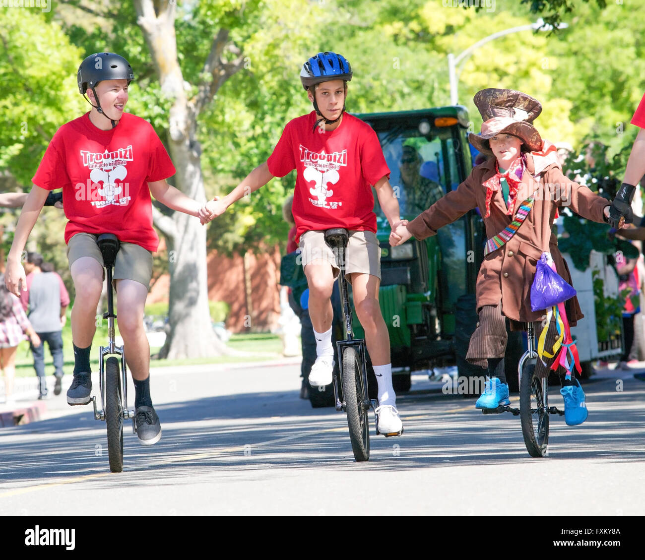 Unicycle bikes hires stock photography and images Alamy