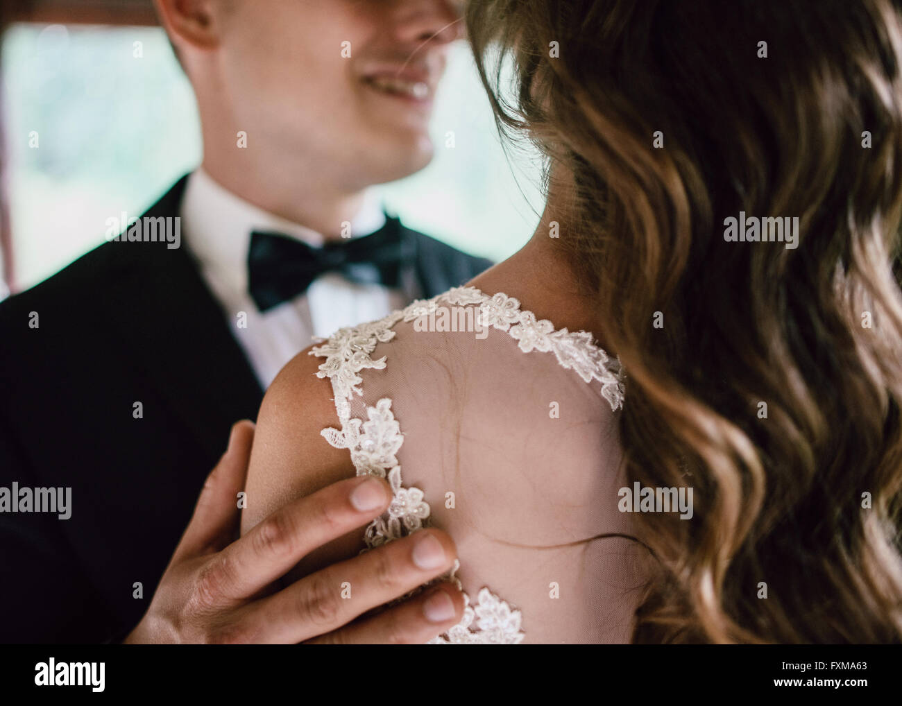 Handsome smiling groom close hi-res stock photography and images - Alamy