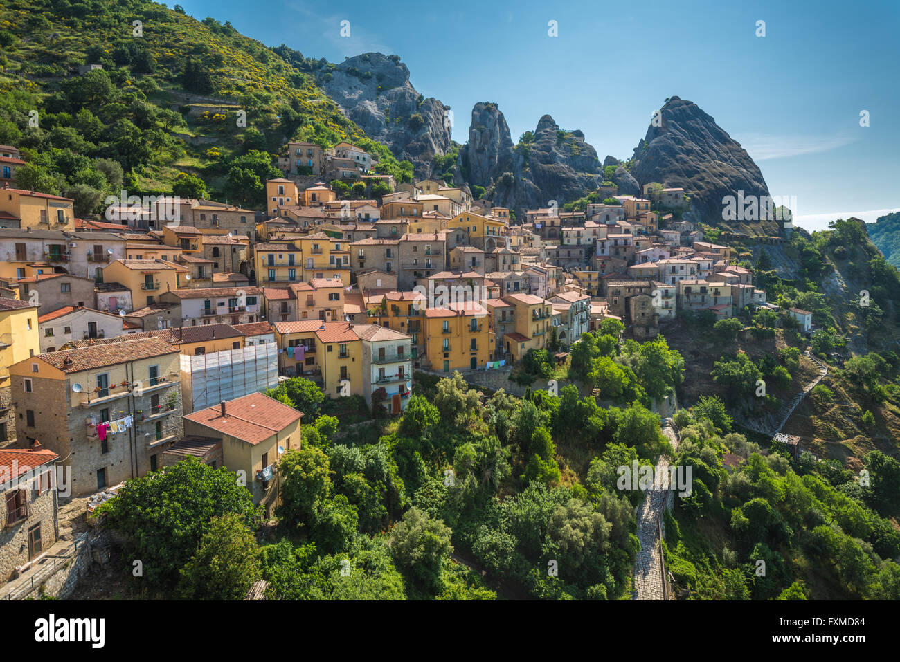 Castelmezzano in Basilicata, one of the most beautiful village in Italy ...