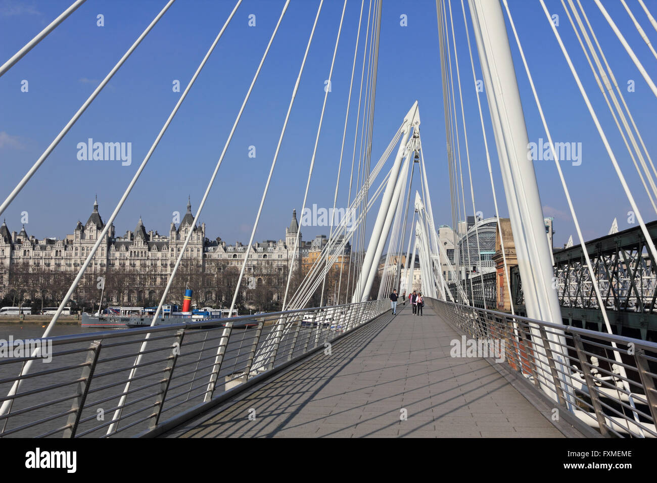 Golden Jubilee Bridge pedestrian bridge across the Thames from Southbank to Embankment London England UK Stock Photo