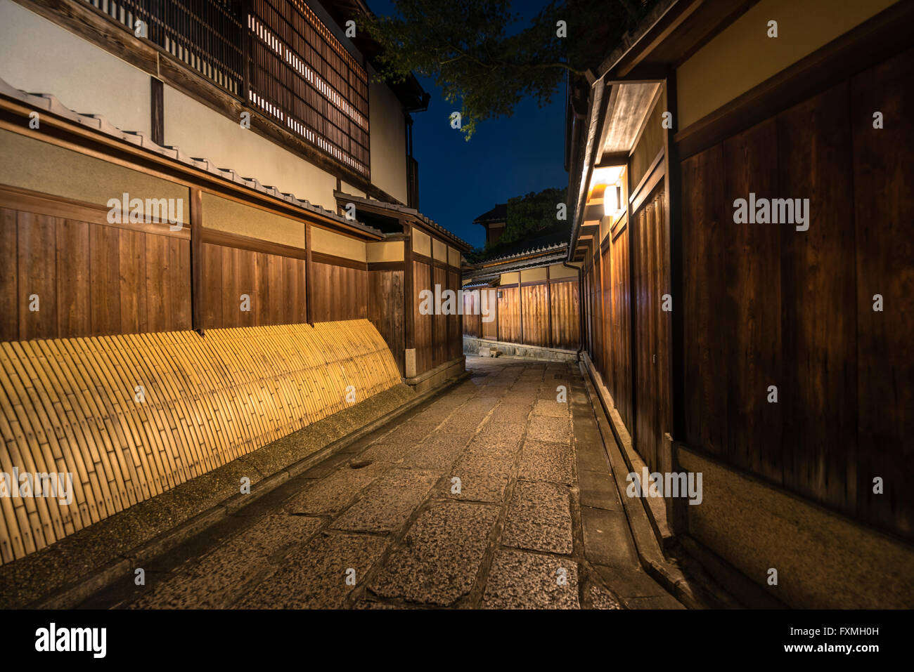 Gion at night in Kyoto, Japan Stock Photo