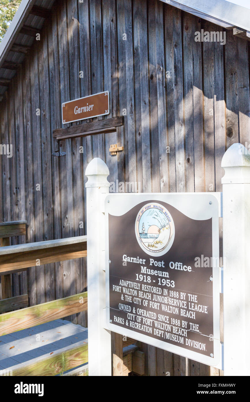 Garnier post office hires stock photography and images Alamy