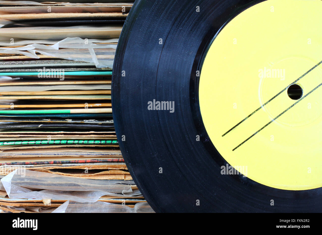 Vintage Vinyl Records Stock Photos & Vintage Vinyl Records Stock Images