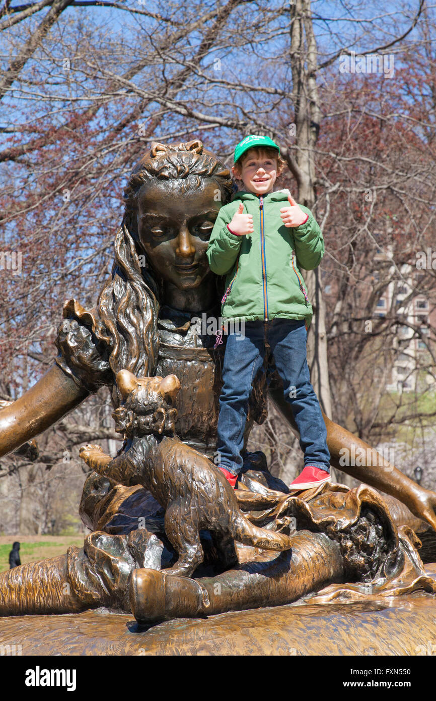Alice in Wonderland statue, Central Park, Manhattan, New York City, United States of America. Stock Photo