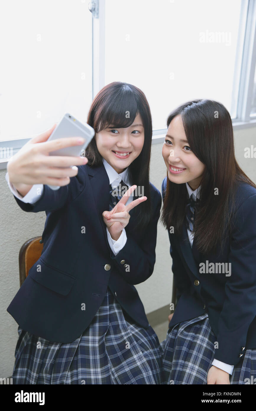 High School Girl Selfies