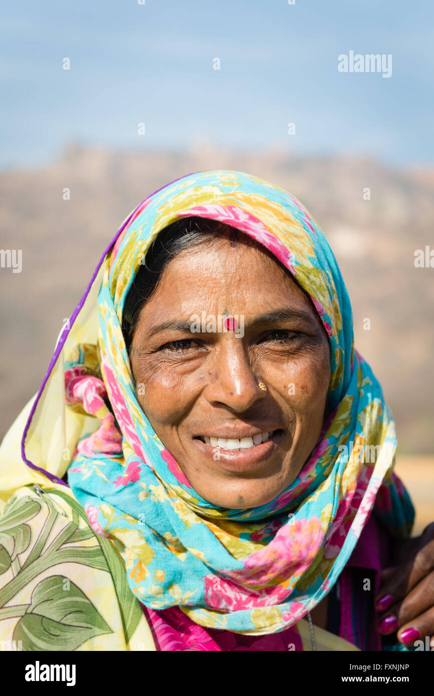 Portrait of woman wearing traditional sari in Jaipur Stock Photo Alamy