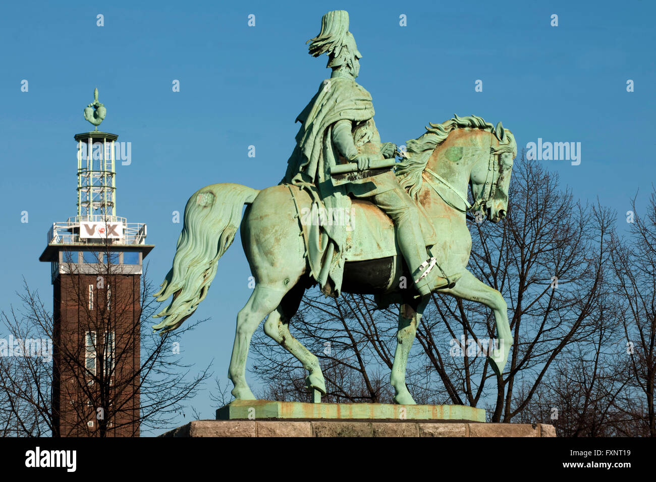 Köln, Reiterstandbild des preussischen Königs Friedrich Wilhelm IV. vom Bildhauer Gustav Blaeser an der rechtsrheinischen Nordse Stock Photo