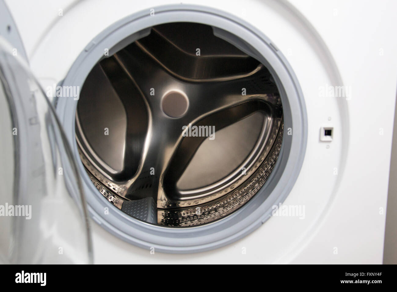 Washing machine programme hi-res stock photography and images - Alamy