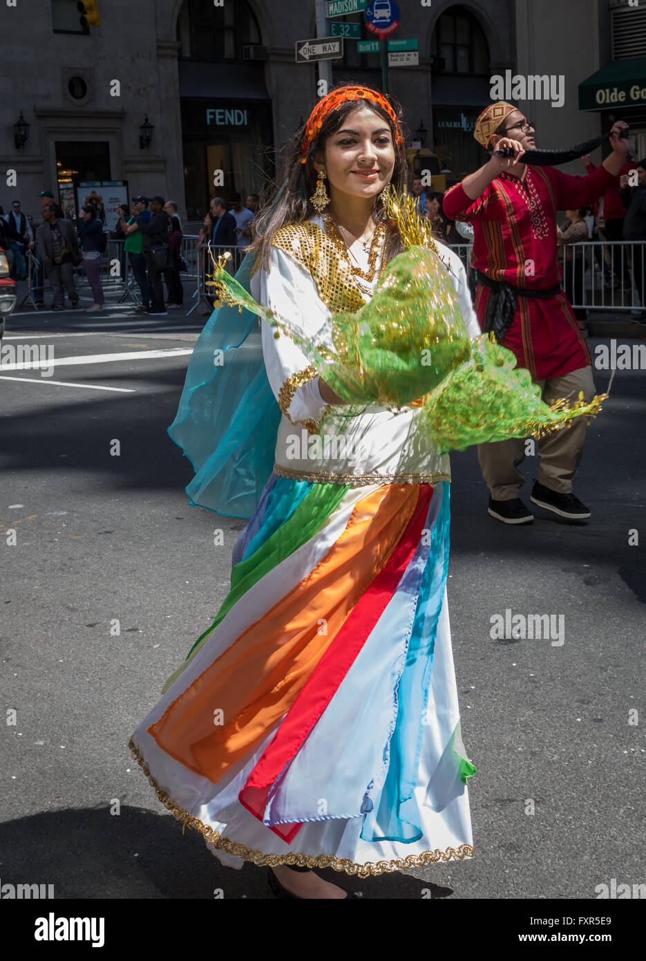 https://c8.alamy.com/comp/FXR5E9/young-woman-wearing-traditional-iranian-persian-dress-carrying-scarves-FXR5E9.jpg