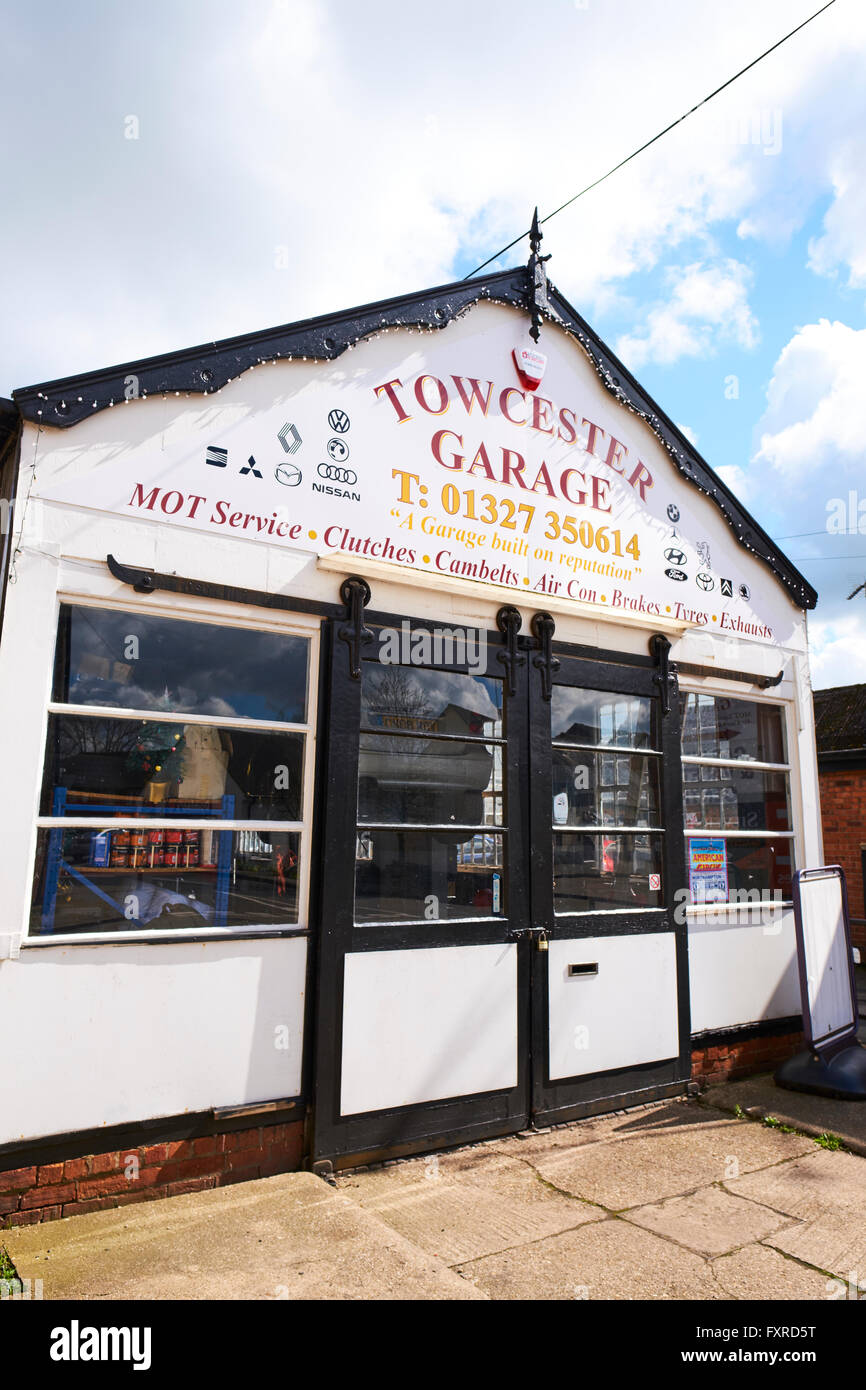 Built In 1908 This Is The Oldest Purpose Built Garage In The UK