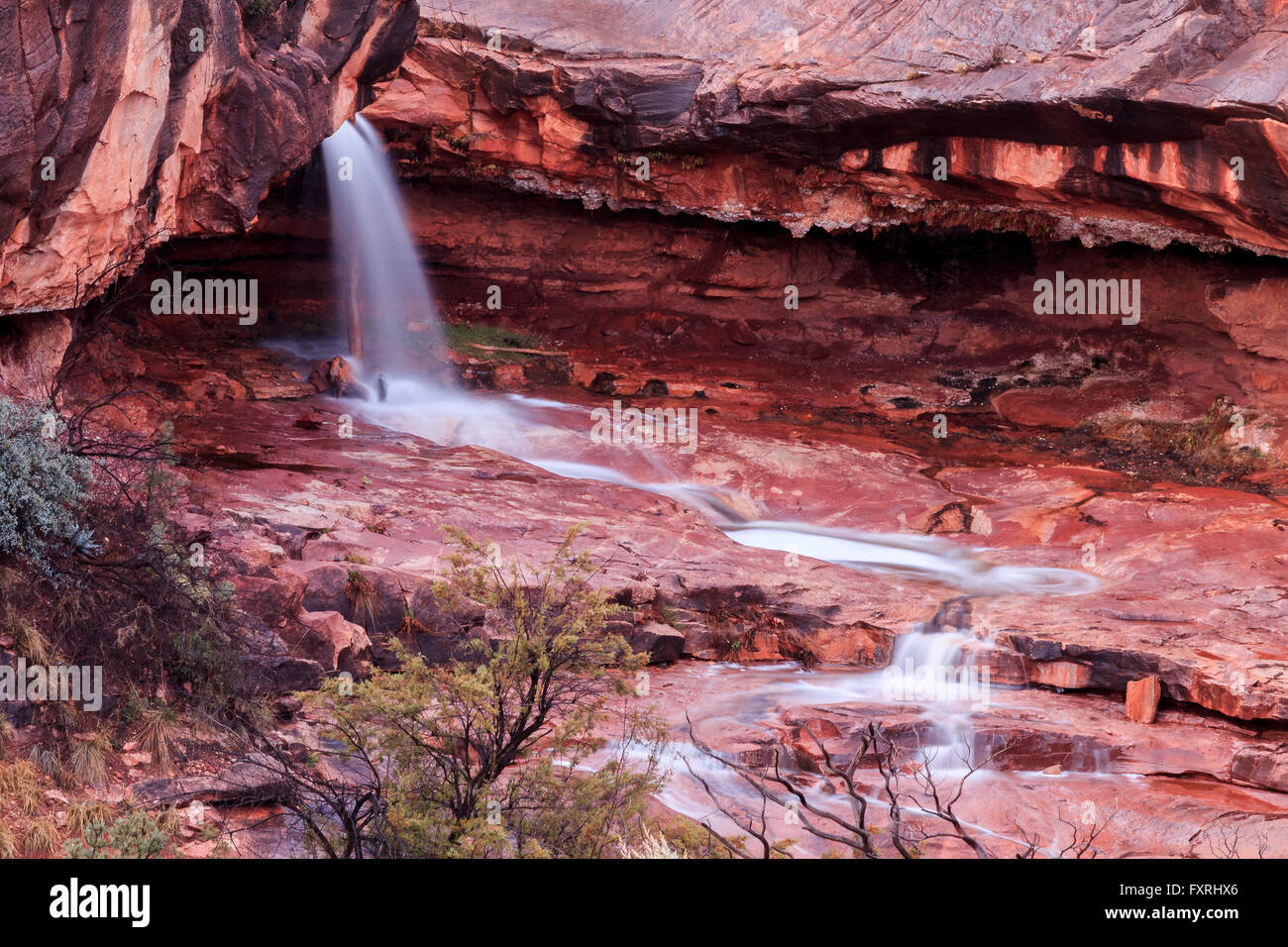 banner Catena arv Waterfall in Red Rock State Park, Sedona, Arizona Stock Photo - Alamy