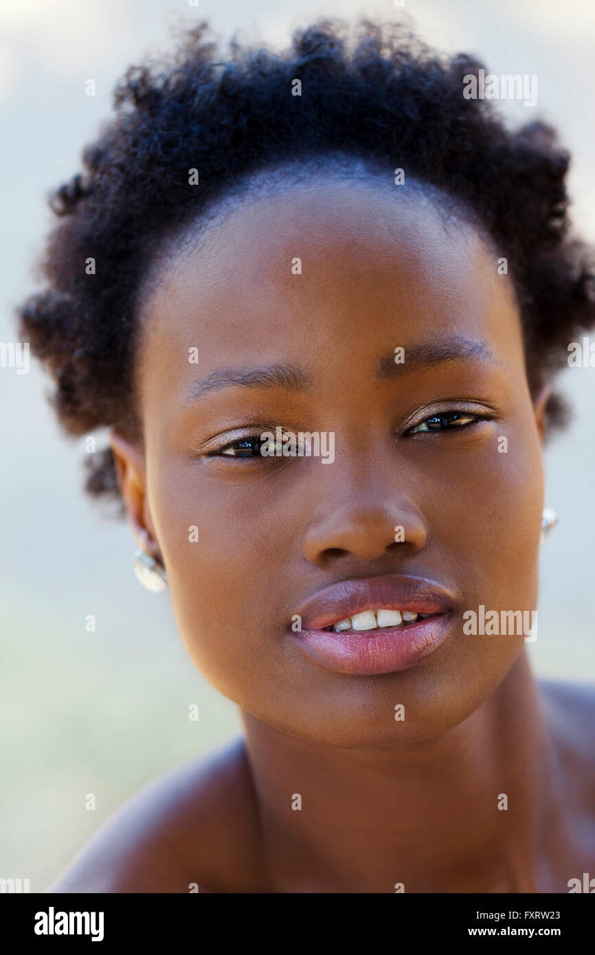 Outdoor Portrait Young Black Teen Girl Attractive Stock Photo Alamy