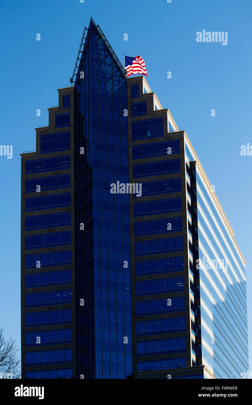 Office Building Downtown Sacramento With Blue Windows Stock Photo Alamy