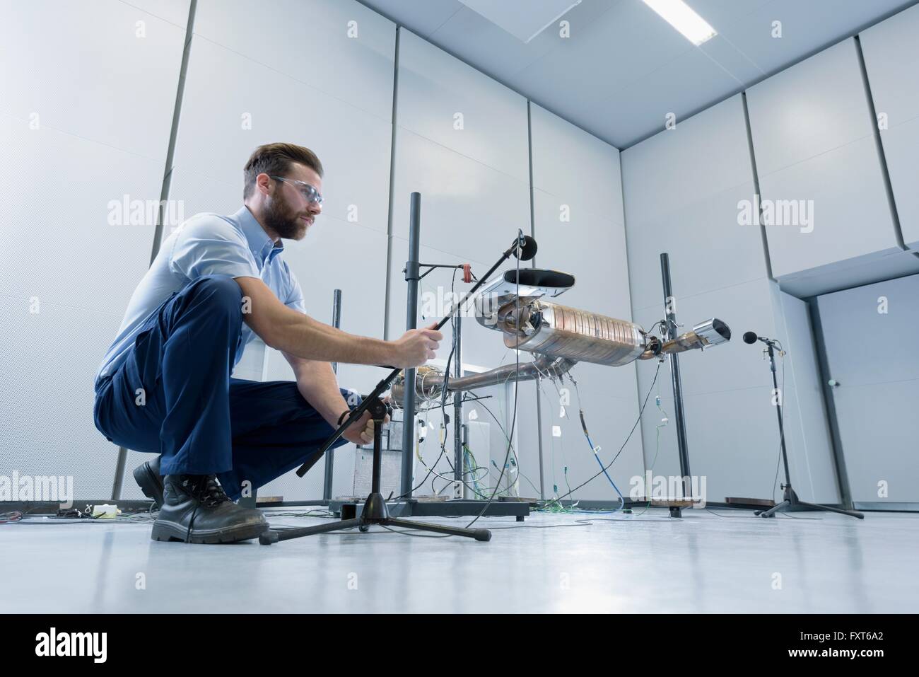 System testing hires stock photography and images Alamy