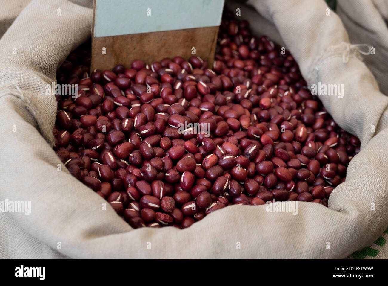 Sack with Azuki beans for sale on the market in Amsterdam Stock Photo